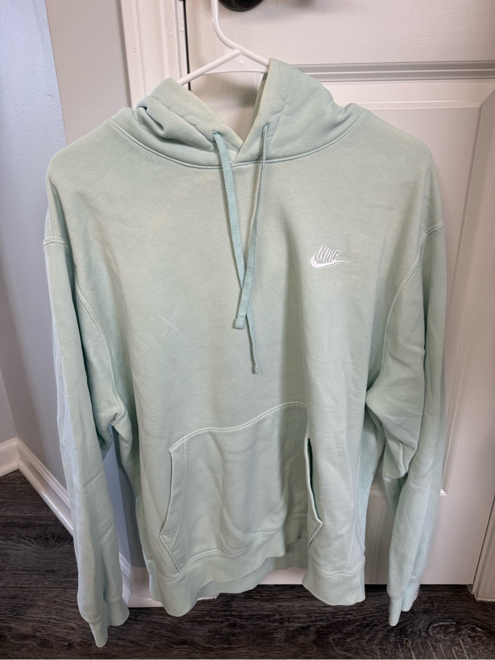 Nike Men’s Mint Green Crewneck Hoodie